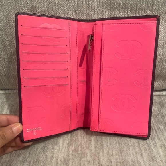 Chanel Cambon Wallet. Classic Black and Pink Interior Bi Fold Wallet - Picture 3 of 9